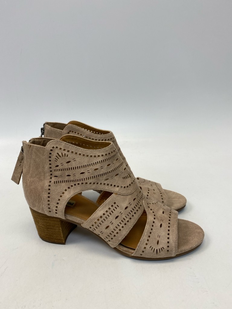 APL Sandali marroni traforati taglia 10