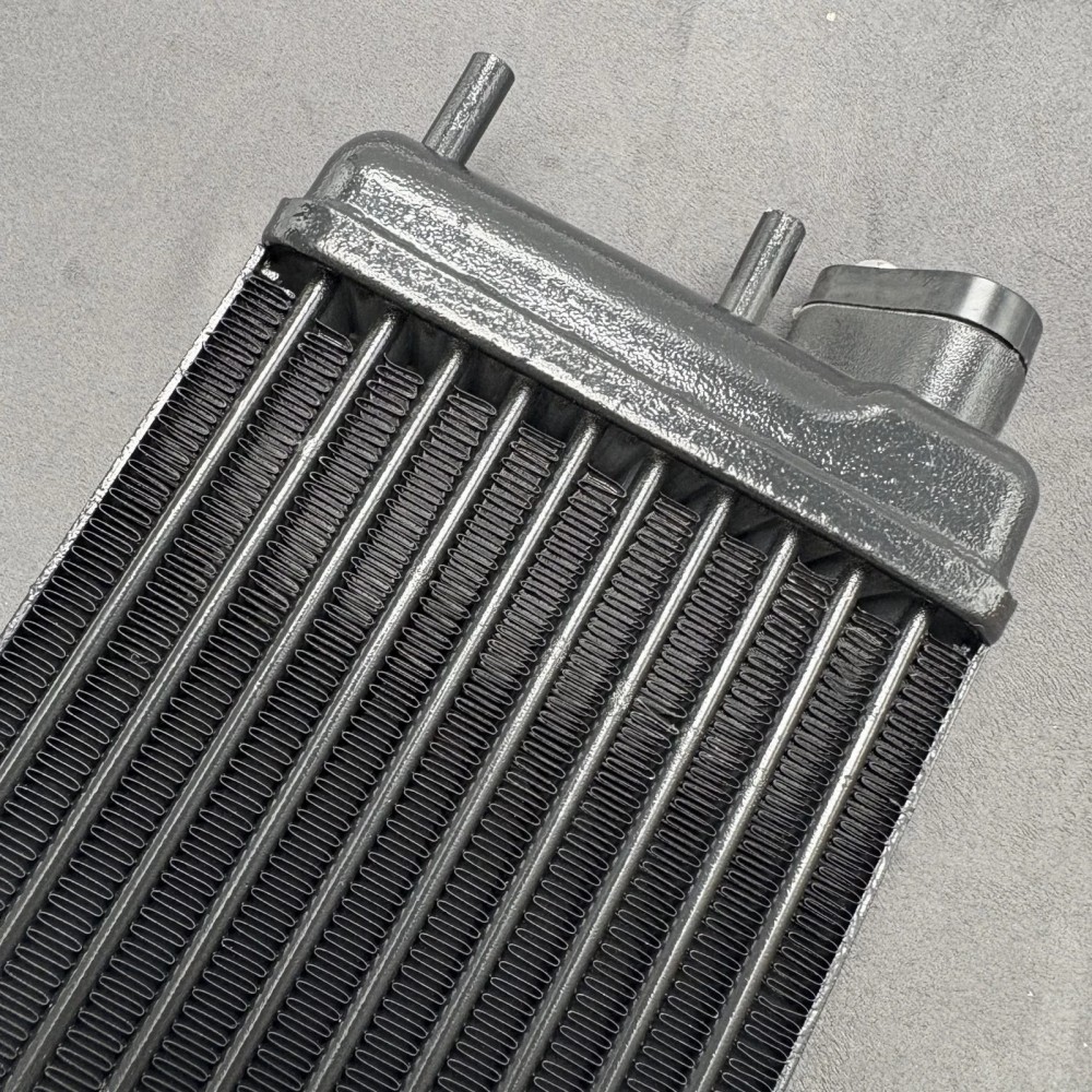Gear Transmission Oil Cooler For 4W0317019A Bentley Continental Flying Spur GT