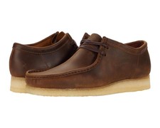  26156605 MENS CLARKS WALLABEE LOW - BEESWAX