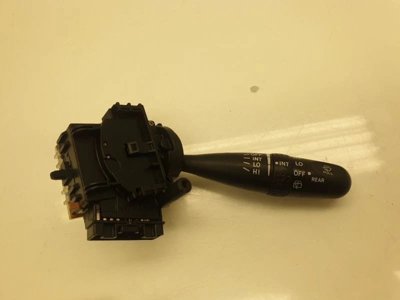03 04 05 06 07 08 CONJUNTO INTERRUPTOR COLUMNA DIRECCIÓN TOYOTA MATRIX  Foto 3 de 4