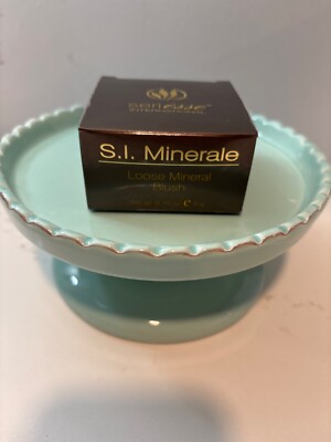 Seriesse international loose powder, blush, color nectar