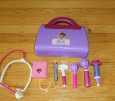 disney doc mcstuffins doctors coat costume set with shirt and bonus accessories