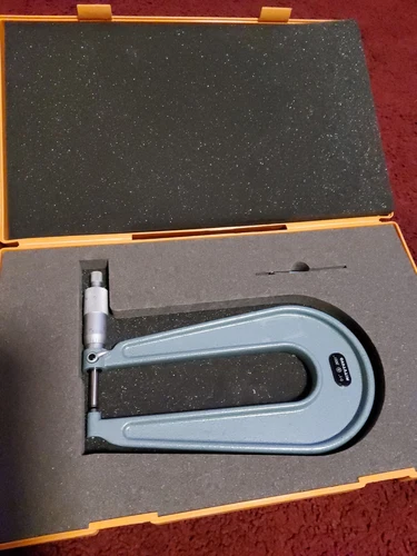 Mitutoyo 118-129 sheet metal Deep Throat Micrometer