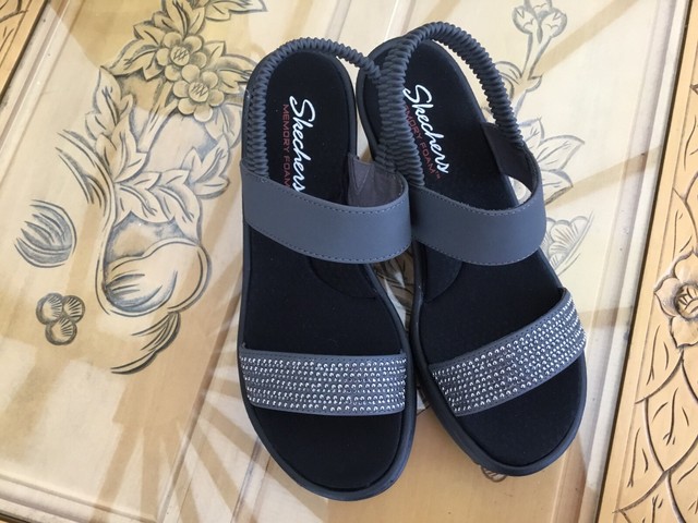 skechers cali beaded slip on wedge