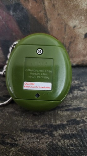 2004 TAMAGOTCHI CONNECTION V2 BANDAI GREEN CAMO CAMOUFLAGE VIRTUAL PET WORKING H - Picture 2 of 5