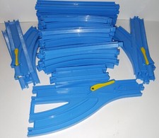 TOMY Blue Connecting Train Railroad Set / Lot