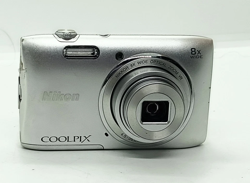 [EXC+++++]Nikon Coolpix S3600 silver 20.1MP 8x Optical Zoom Digital From Camera - Image 3 of 4