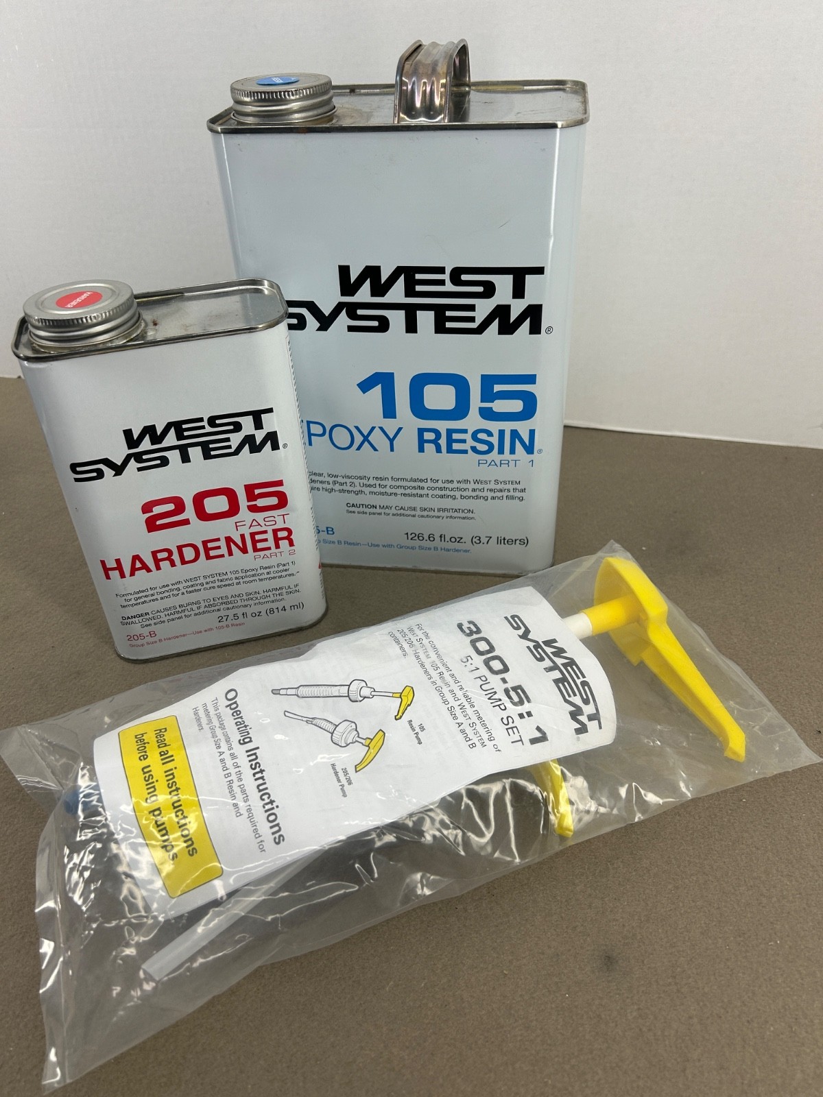 WEST SYSTEM EXPOXY 205-B KIT WITH 105-B RESIN 205-B FAST HARDENER 5:1 PUMP SET