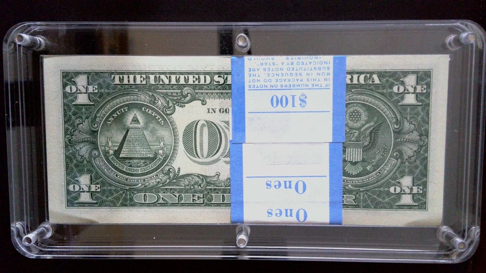 2021 Full Pack of 100 $1 Star Notes Sequential Cleavland Ohio D06688601* - Image 2 of 4