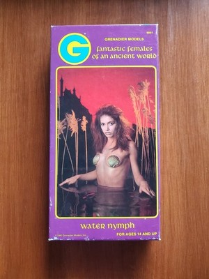 Grenadier Fantastic Females of the Ancient World Water Nymph #9801 boxed set