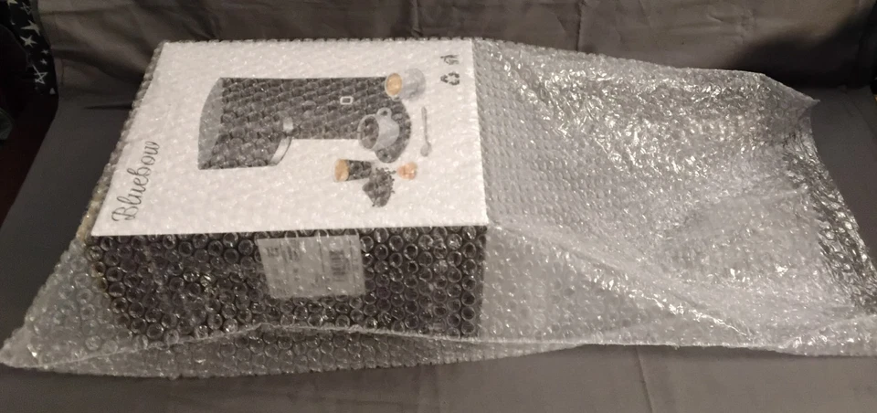 Bubble Pouches/bags 28"x 15" - Image 3 of 3