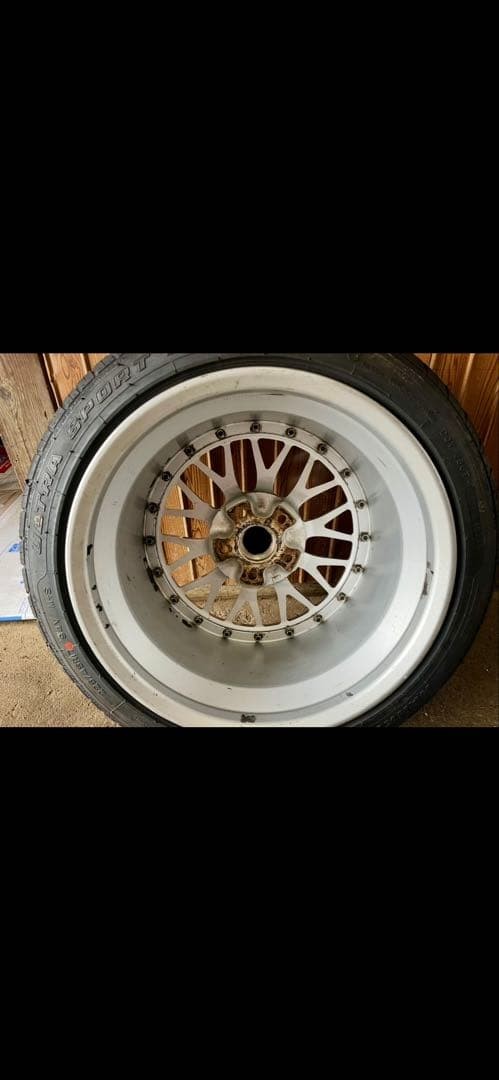 BBS LM 17インチ 17x8J 9J 114.3/5H ET45 ET42