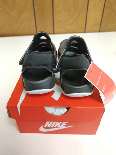 NIKE TODDLER SHOES SIZE 7 C - Picture 3 of 6