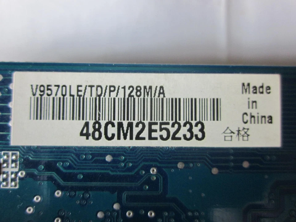 ASUS NVIDIA Geforce FX 5700 V9570LE 128MB AGP Videocard TESTED - Image 3 of 4