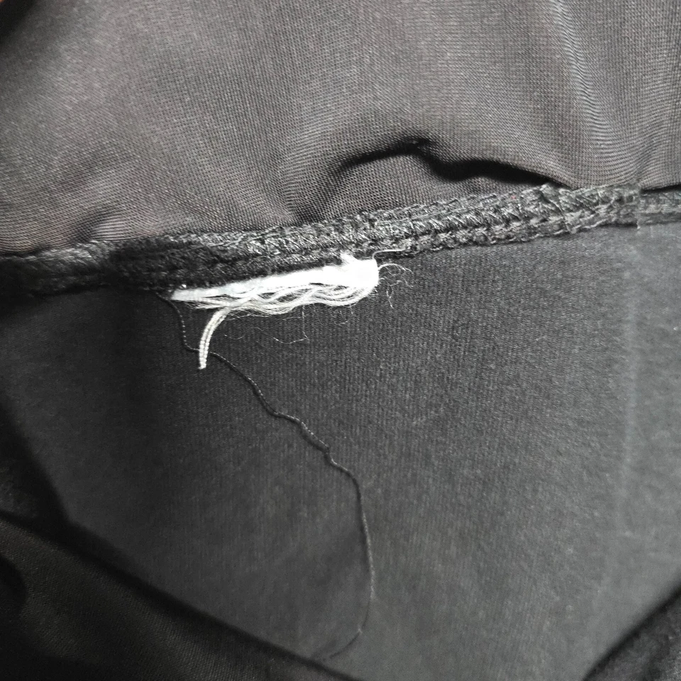 Legging Lysse para mujer talla grande negro tiro alto compresión elástico informal Foto 4 de 4