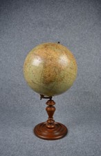 Antiker Erdglobus Ludwig Julius Heymann Berlin – ca. 1895/1900 