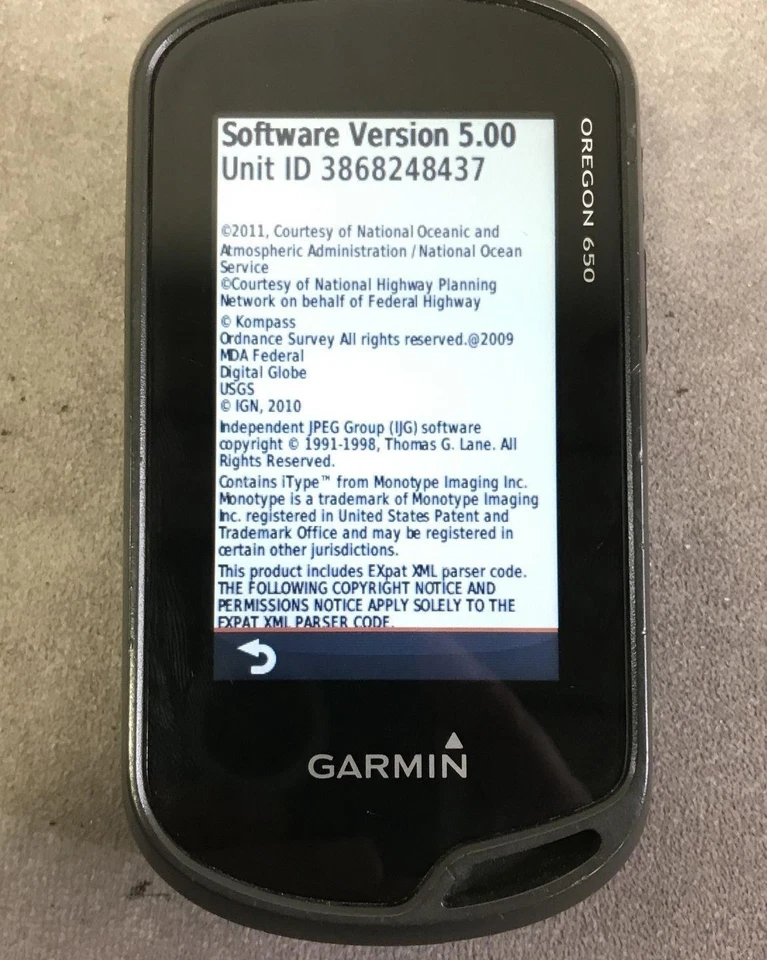 Garmin Oregon 650 Handheld GPS with camera and 4Gb microSD Card Free Shipping - Image 3 of 4