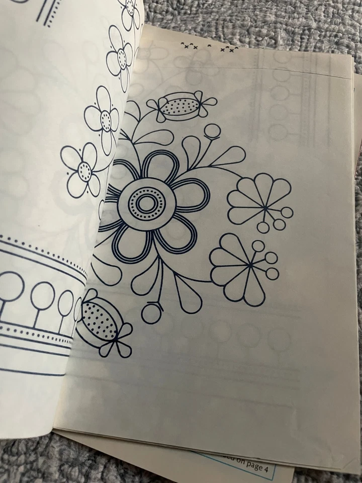 '70s Embroidery Booklet with large Flower Power Poster Pattern Vintage Groovy - Image 2 of 4