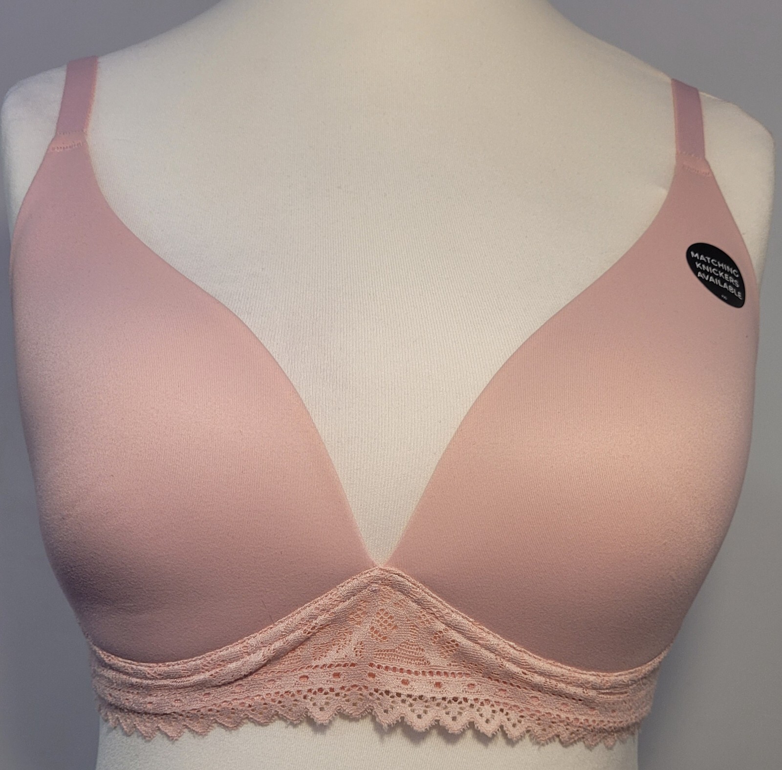 M&S Bra 32DD Medium Pink Non-Wired Padded Body Lounge New with Tags