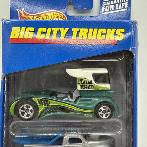 Hot Wheels 1998 Big City Trucks Diecast Vehicles Five Pack 25364 - Picture 2 of 8