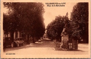 90911 cpa 47 Villeneuve sur LOt Place de la Révolution