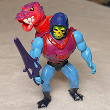 Vintage 1985 MOTU Dragon Blaster Skeletor Working Sprayer Sword Armor Mattel
