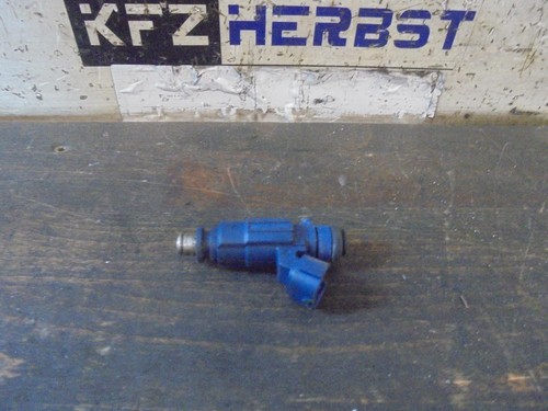 Kia CEE'D II JD Einspritzventil 353102B000 1.4 73kW G4FA 211548