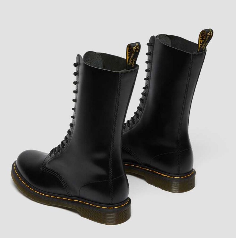 Dr. Martens 1914 Smooth Leather Tall 
