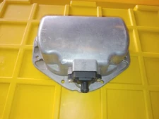 polaris cylinder head valve cover 5632036