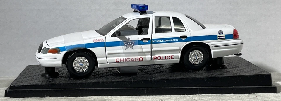 Ford Police Interceptor Classic Metal Works 1999 W/ Stand READ USED AS IS - Image 2 of 4