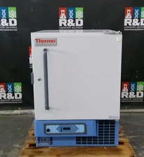 Thermo Scientific ULT430A Revco Undercounter Laboratory  Freezer 4.9Cf 120v