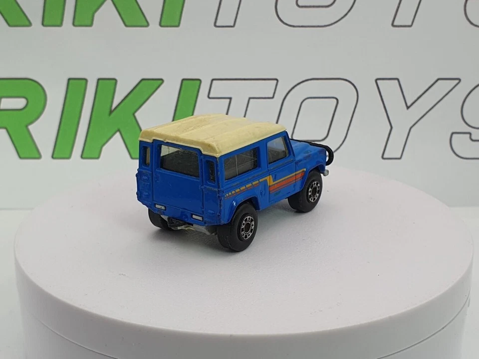 Land Rover Defender 90 Matchbox 1/60 Blu - Immagine 3 di 4