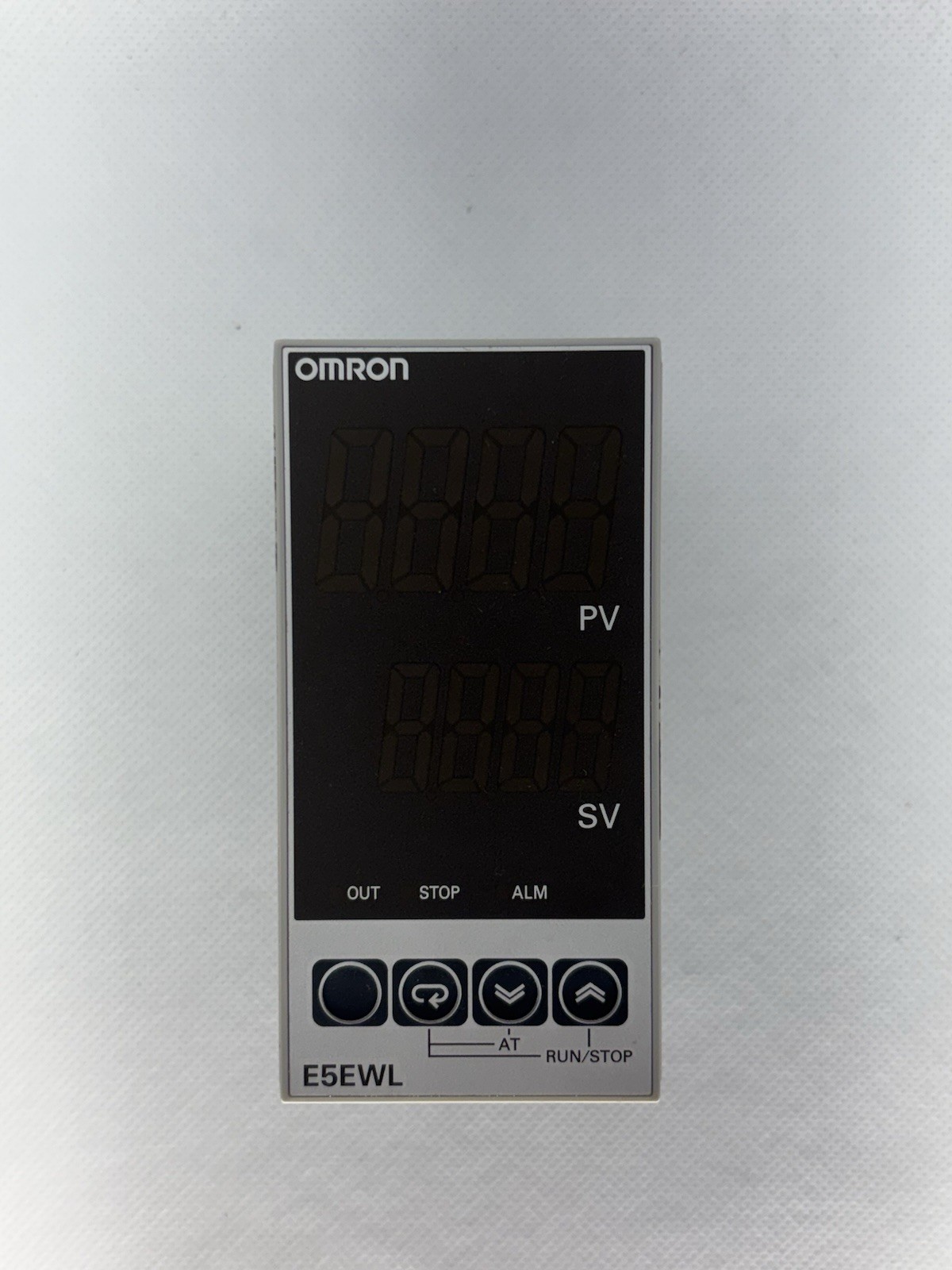 Omron Temperature Controller E5EWL-R1TC 100-240VAC -New