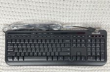 Microsoft 600 Wired Black Desktop Keyboard PC Model 1576 - New- No Box