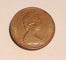 1975 Queen Elizabeth Canadian Penny
