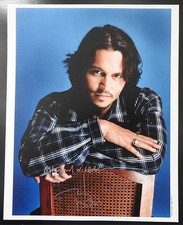 JONNY DEPP ACTOR PRE-SIGNED PHOTO CARD