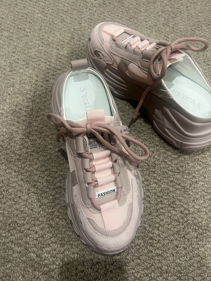 Woman chunky mule sneakers / platform slip-on sneakers