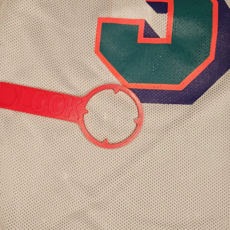 Camiseta Reebok Kareem Abdul-Jabbar Miami Dolphins Reversible Niños Mediana NFL Foto 3 de 4