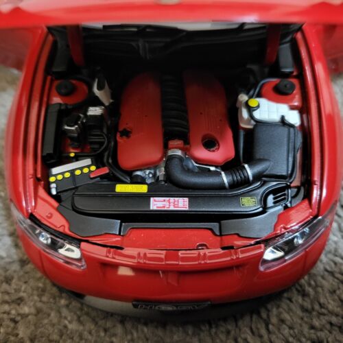 1:18 AUTOART HOLDEN HSV MONARO GTS SERIES 2 COUPE STING RED DIECAST MODEL - Picture 8 of 10