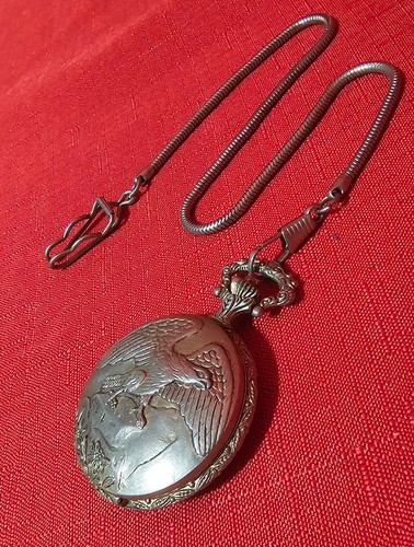 Vintage Remington American Eagle Gold Toned Quartzarama Pocket Watch With Chain - Picture 8 of 8