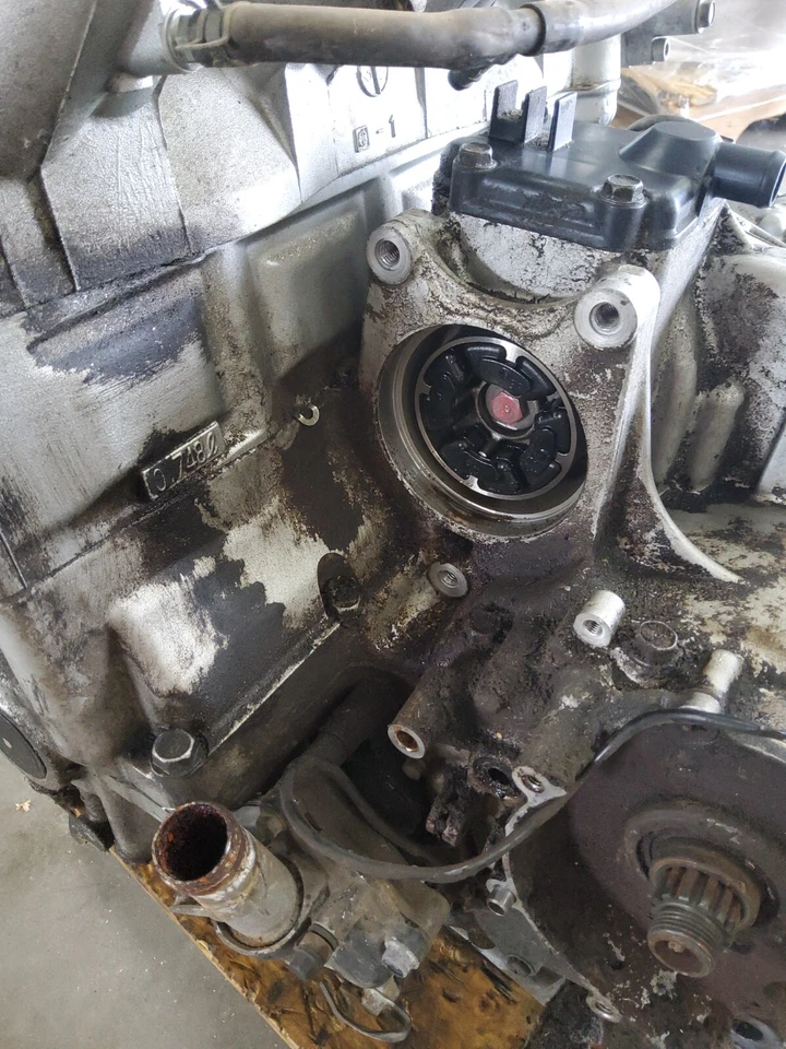 1998 98 96-03 KAWASAKI NINJA ZX-7R ZX7 ENGINE MOTOR COMPLETE ASSEMBLY 31K MILES - Image 4 of 4