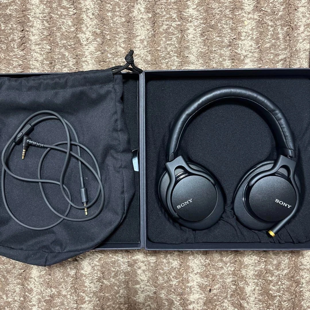 SONY Stereo headphone MDR-1AM2 Black F/S Japan