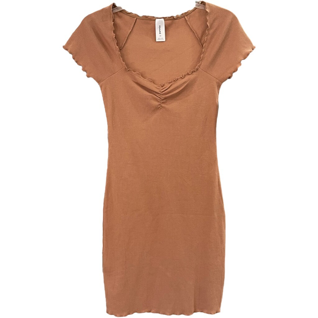 lettuce edge bodycon dress Set: Scoop Neck Plain Camisole Top + Long-Sleeve Lettuce Edge Mini Bodycon Dress