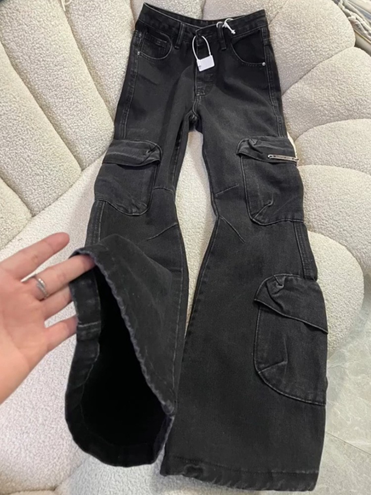 Black Men's Wide-Leg Denim Cargo Pants with Zipper Accents a