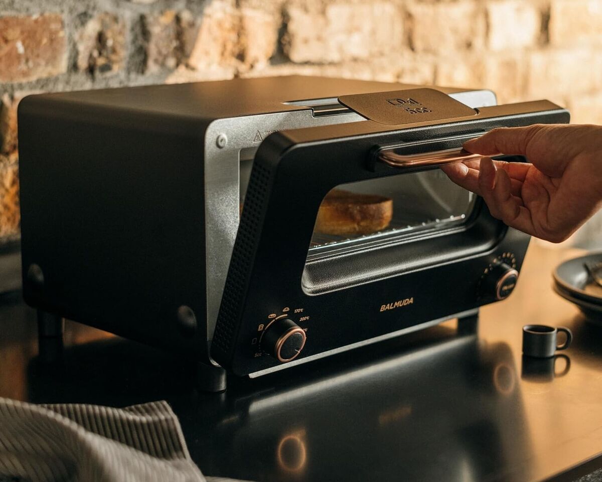 BALMUDA The Toaster Pro K11A-SE-BK Steam Toaster Black BALMUDA The Toaster Pro K11A-SE-BK Steam Toaster Black