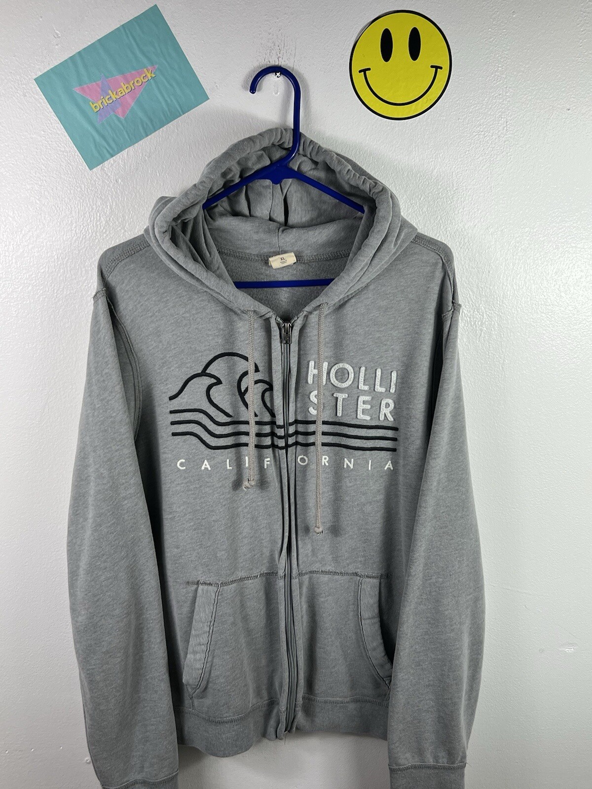 MENS HOLLISTER ZIP HOODED SWEATSHIRT TOP SIZE XL CHEST 50” GOOD CON 99p