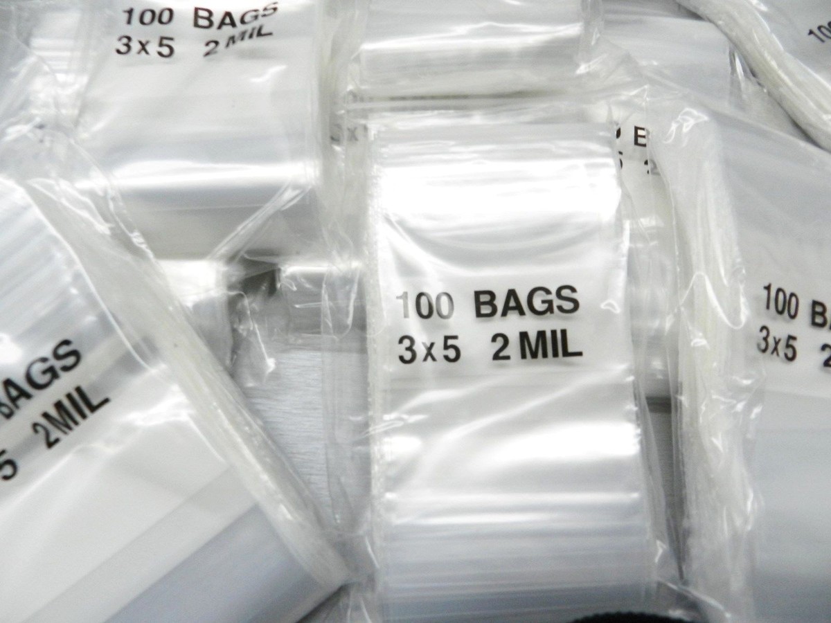 SuperbMailers Storage Bags 100 Clear Reclosable Poly Bags With White Block 13 X 18 2 Mil Top Seal Plastic Zip Lock Baggies 100 Pack Zipper Pouches