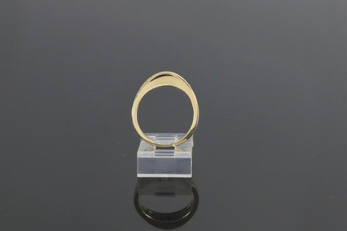 $6,800 Estate Gucci 18K Yellow Gold Square Asscher Cut Diamond Stackable Ring - Picture 4 of 10