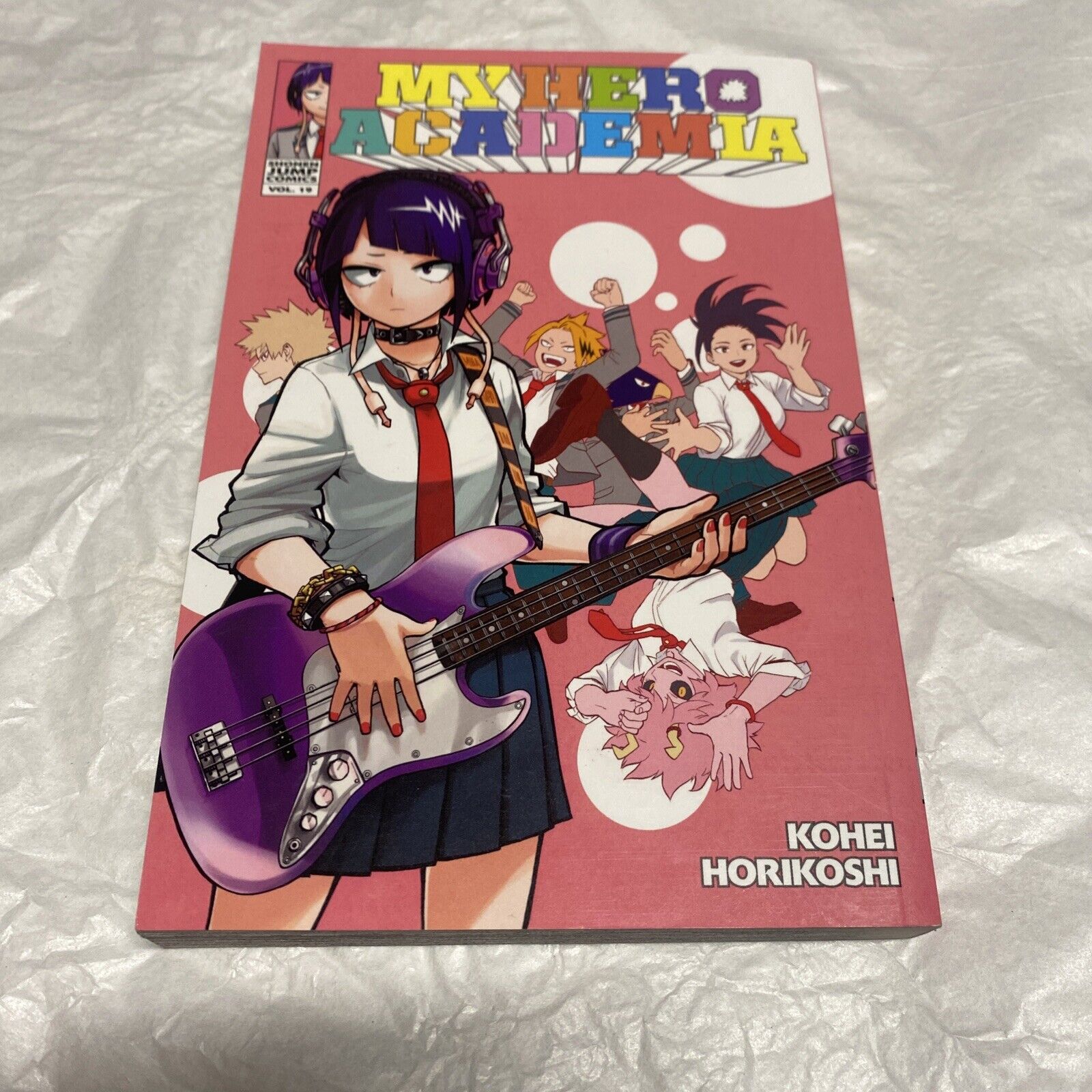 Livro My Hero Academia - Vol. 19