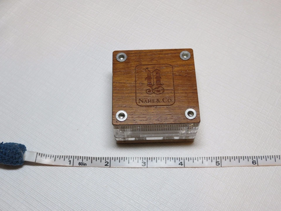 NAHE & and CO. company RARO Gemelos Gemelos Cubo Capas Acrílico Estuche Cerradura Foto 2 de 4